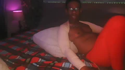 skyonetoo3 online show from November 28, 6:54 am