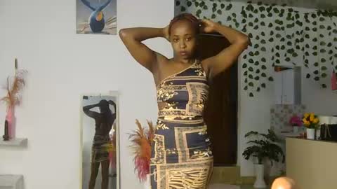 Bella online show from June 13, 3:39 am