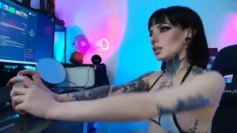 sleeperly online show from July 23, 6:33 am