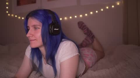 Sonya online show from February 21, 9:00 pm