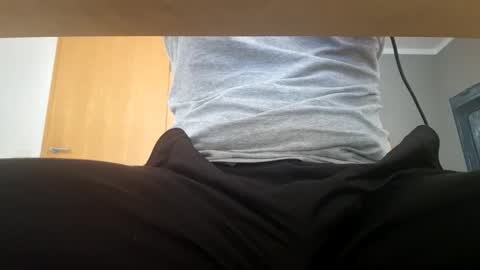 sleepless19 online show from March 11, 11:13 am