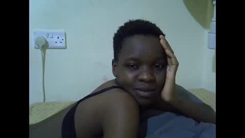 slender_queen online show from April 24, 7:16 pm