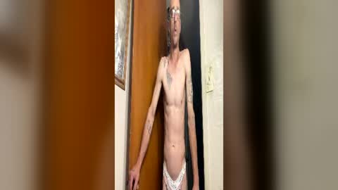 slim315488 online show from June 12, 1:48 am