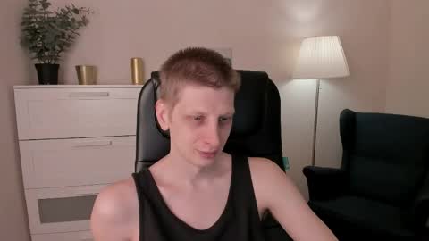Andy online show from April 24, 8:22 pm