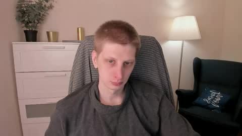 Andy online show from April 25, 9:12 pm