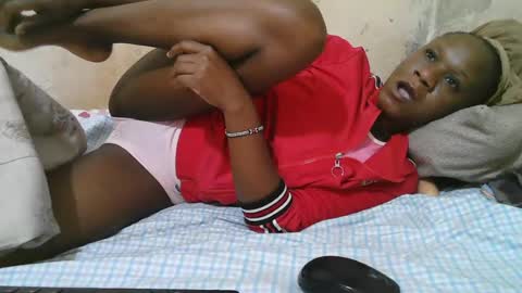 slim_girl3 online show from June 18, 5:24 am