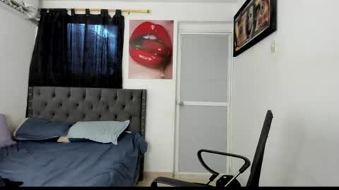 slim_master12 online show from June 17, 8:36 pm