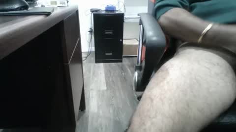 slimjimorange9 online show from December 18, 1:45 am