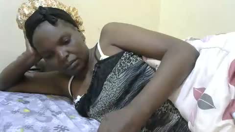 slimmygal online show from September 23, 5:01 am