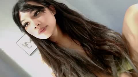 slut4attention online show from June 15, 6:49 am