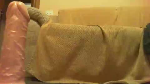 SluttySub online show from May 12, 8:40 pm