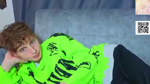 sluttsavage online show from June 9, 5:18 am