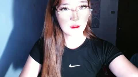 slutty_hannaxx online show from March 1, 6:28 am