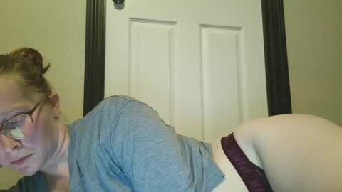 Snapshot of slutty_redhead3 chatting on October 21, 11:41 pm Slutty redhead3 online show from October 21, 11:41 pm