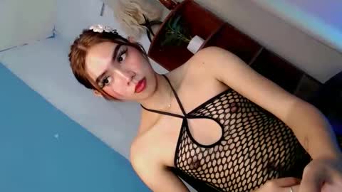 slutty_rose69 online show from January 19, 10:58 am