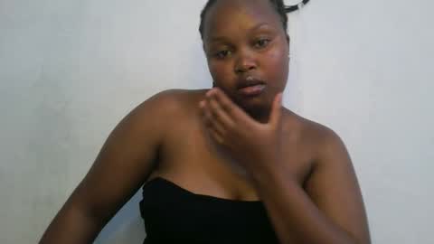 Snapshot of slutty_shan chatting on October 23, 11:34 am slutty_shan online show from October 23, 11:34 am
