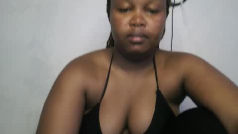 Snapshot of slutty_shan chatting on October 21, 10:20 am slutty_shan online show from October 21, 10:20 am