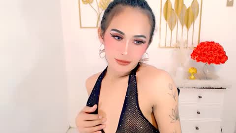 mia online show from February 22, 12:51 pm