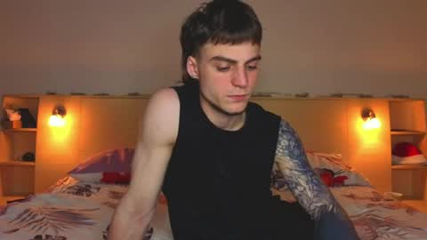 Gus online show from April 30, 3:06 pm