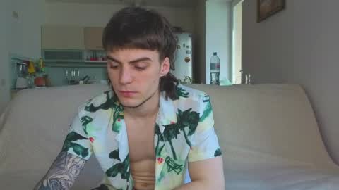 Gus online show from May 26, 12:44 pm