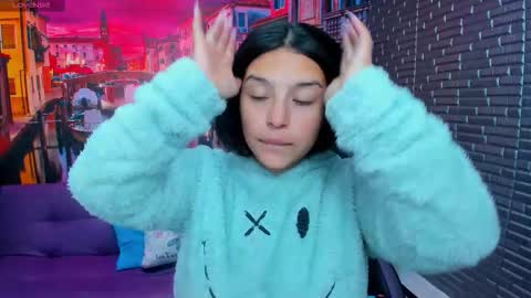 Mariana Torres online show from February 3, 1:37 pm