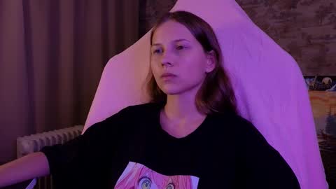 Emma online show from February 15, 11:58 pm