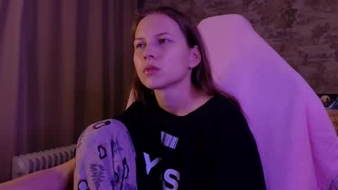 Emma online show from February 14, 3:59 pm