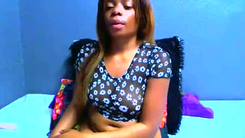 smallboobsxx online show from May 2, 10:10 am