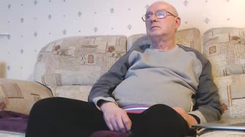 Steve online show from December 30, 4:07 pm