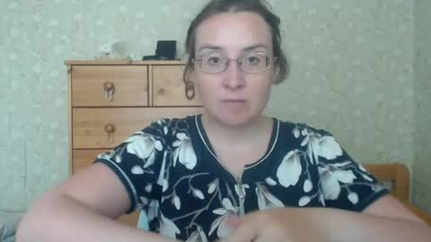 smart_rose online show from May 10, 11:38 am