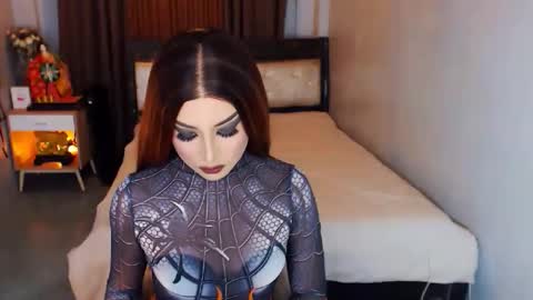 smasherqueen online show from October 30, 10:38 am