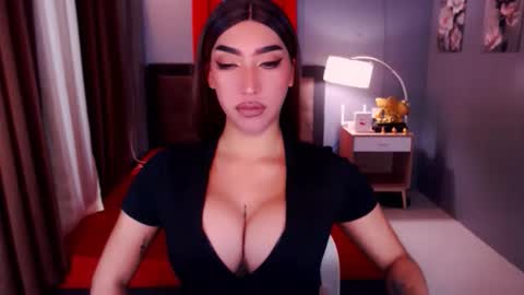 smasherqueen online show from May 5, 8:09 am