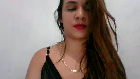 Snapshot of smileycherry chatting on December 8, 1:41 am smileycherry online show from December 8, 1:41 am