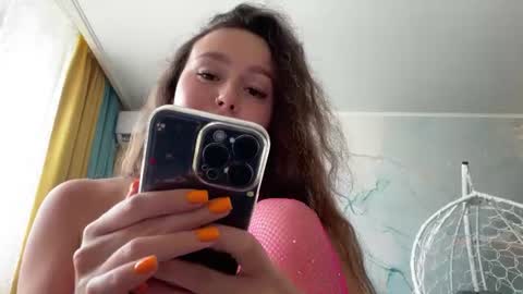 smiling_riddle online show from August 6, 10:24 am