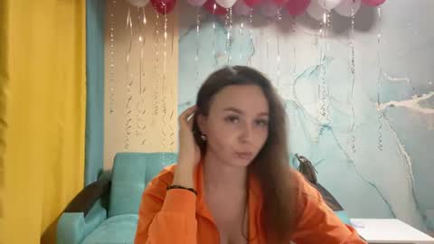 smiling_riddle online show from February 18, 4:58 pm