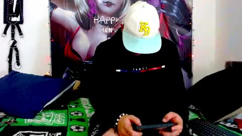 dani online show from April 29, 4:17 am