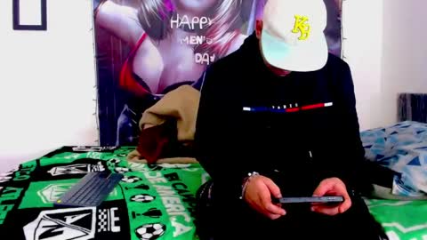 dani online show from April 28, 3:22 am