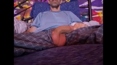 smoke-4-me online show from September 23, 7:13 am