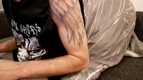 Snapshot of smokeandwatching chatting on September 29, 4:00 am Smokeandwatching online show from September 29, 4:00 am