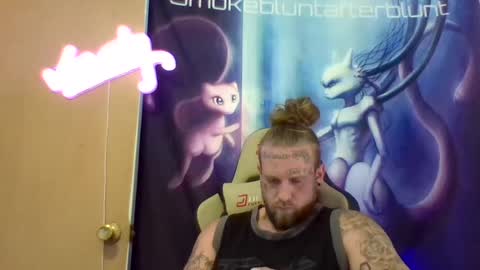 smoke online show from June 24, 9:00 pm