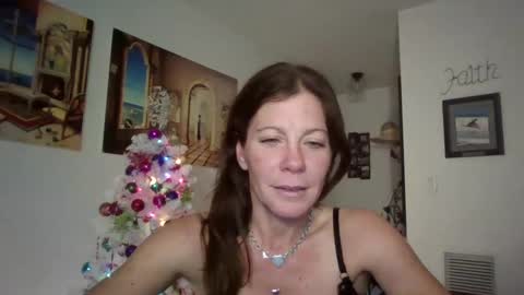 WaterbongBarbie online show from December 28, 4:30 am