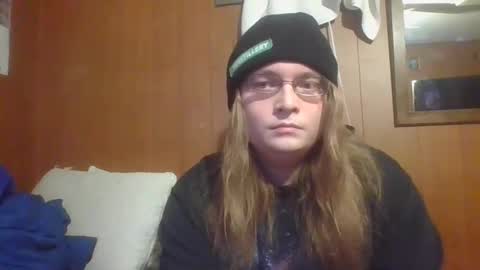 UwU online show from December 15, 2:29 am