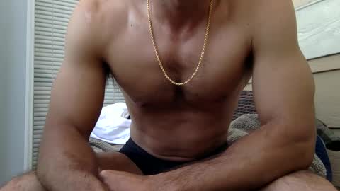 Snapshot of smoothb069 chatting on September 12, 11:07 pm SmoothB online show from September 12, 11:07 pm