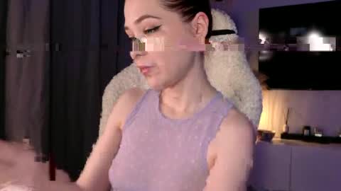 smthwrong online show from May 1, 10:59 pm