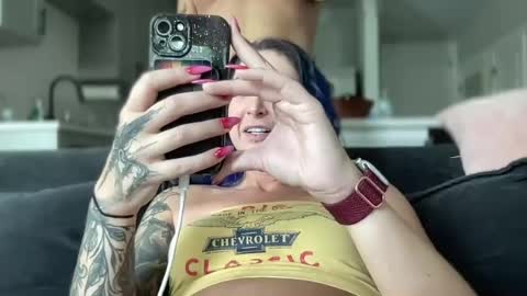 SnicksandLuka online show from July 28, 3:54 pm