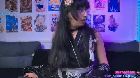 Snow and Bubble online show from April 23, 3:13 pm