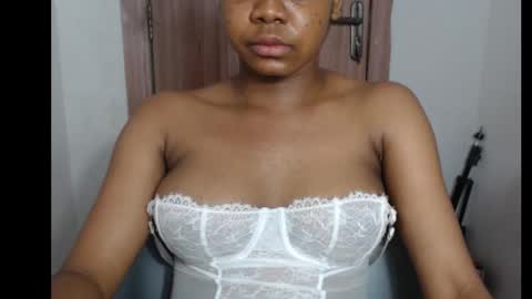 snowdrop5 online show from November 6, 1:41 am