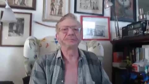 ImYourBitch online show from March 13, 6:33 pm