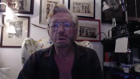 ImYourBitch online show from December 14, 2:18 am