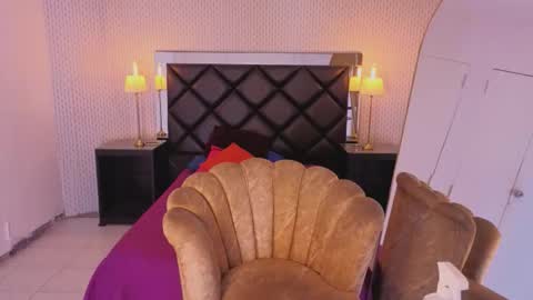 yoki online show from March 11, 10:46 pm